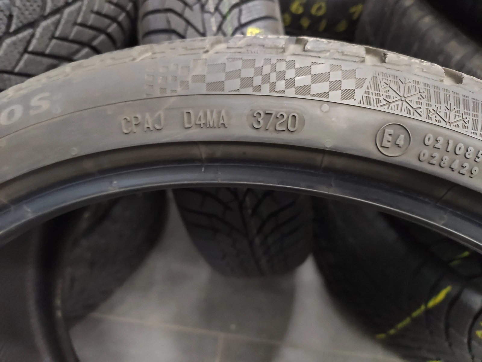  235/35R20 | Mobile.bg   8