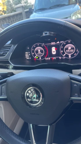 Skoda Superb 2.0 TDI, снимка 10