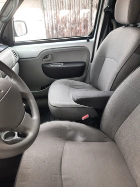 Renault Kangoo 1.2 16v 75hp Клима Face Теглич Уникат, снимка 9