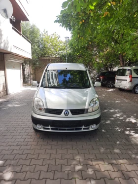 Renault Kangoo 1.2 16v 75hp Клима Face Теглич Уникат, снимка 2