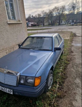 Mercedes-Benz 124 Купе 2, 5, снимка 1