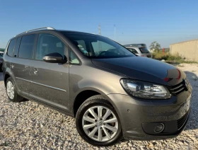 Обява за продажба на VW Touran 2.0 TDI / LED / HIGHLINE / NAVI / PARKTRONIC   ~14 500 лв. - изображение 2