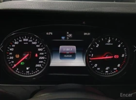 Mercedes-Benz E 220, снимка 10