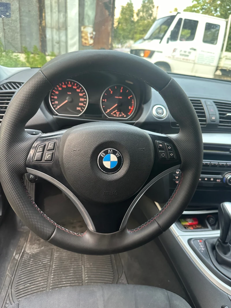 BMW 118, снимка 8 - Автомобили и джипове - 47260501