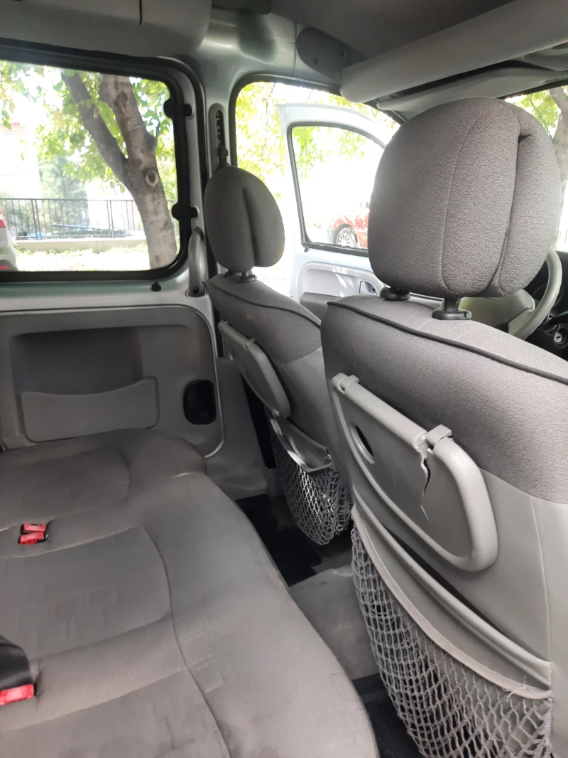 Renault Kangoo 1.2 16v 75hp Клима Face Теглич Уникат, снимка 8 - Автомобили и джипове - 47461926