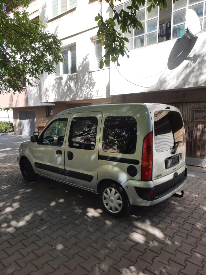 Renault Kangoo 1.2 16v 75hp Клима Face Теглич Уникат, снимка 6 - Автомобили и джипове - 47461926