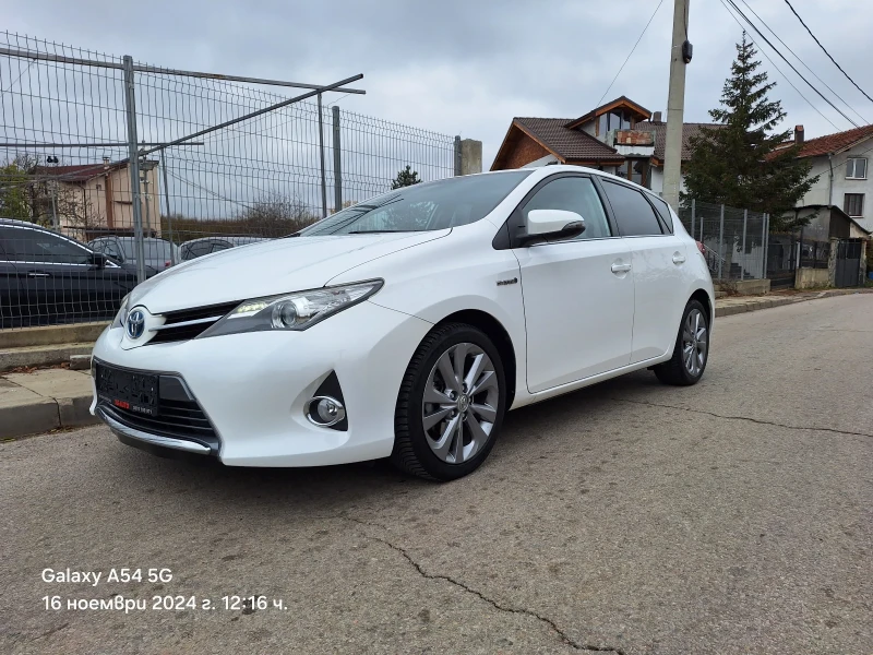 Toyota Auris 1.8 HYBRID EURO 5B, снимка 1 - Автомобили и джипове - 47989184