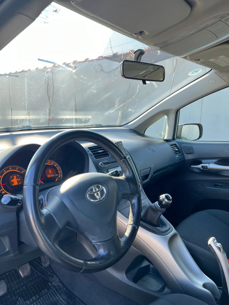 Toyota Auris * ГАЗ* КСЕНОН* , снимка 8 - Автомобили и джипове - 48104036