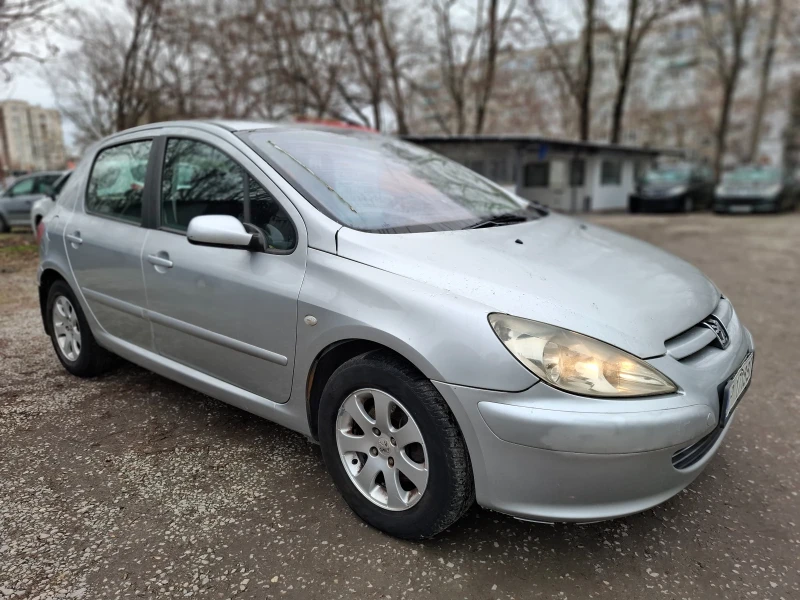 Peugeot 307 1.6i * КЛИМАТИК * РЕГИСТРИРАН * , снимка 2 - Автомобили и джипове - 48653358