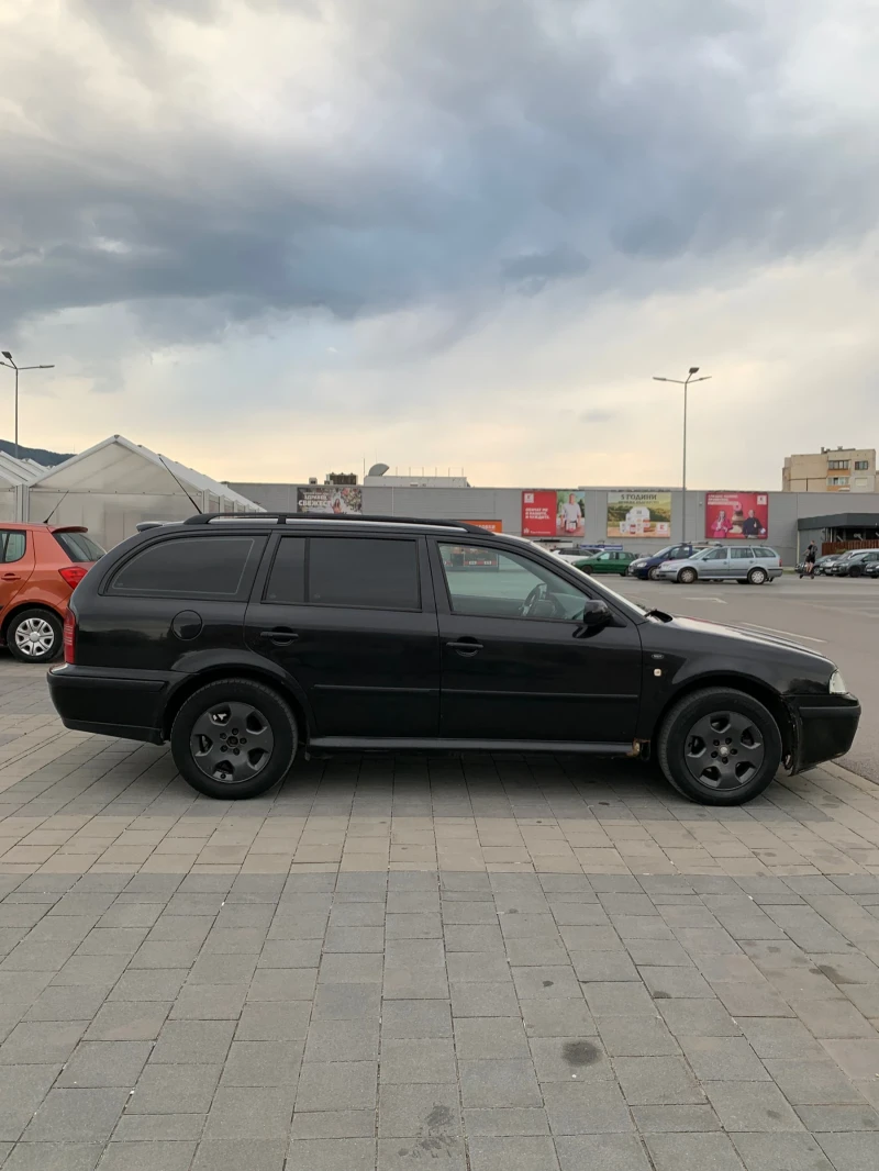 Skoda Octavia 4x4, снимка 3 - Автомобили и джипове - 52356885