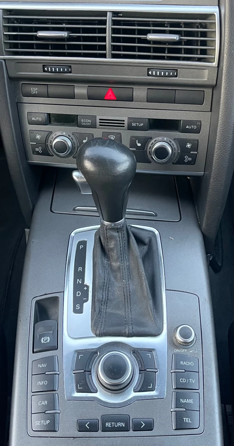 Audi A6 3.0 TDI QUATTRO , снимка 16 - Автомобили и джипове - 51994291