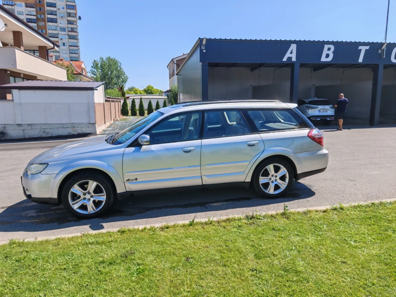 Subaru Outback, снимка 6 - Автомобили и джипове - 52794722
