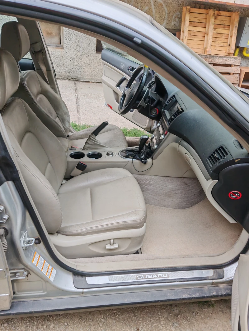 Subaru Outback, снимка 8 - Автомобили и джипове - 52794722
