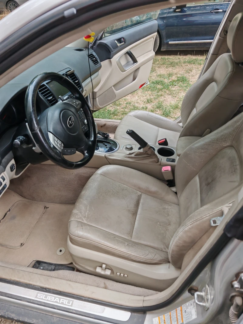 Subaru Outback, снимка 10 - Автомобили и джипове - 52794722