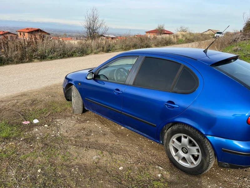 Seat Leon Seat Leon 1.6 16v , снимка 7 - Автомобили и джипове - 52646394