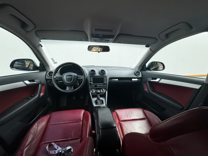 Audi A3 8PA 1.6 бензин, снимка 7 - Автомобили и джипове - 52861245