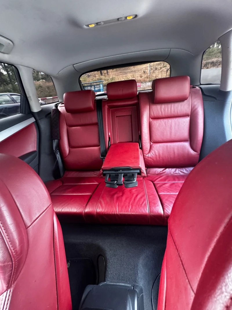 Audi A3 8PA 1.6 бензин, снимка 6 - Автомобили и джипове - 52861245