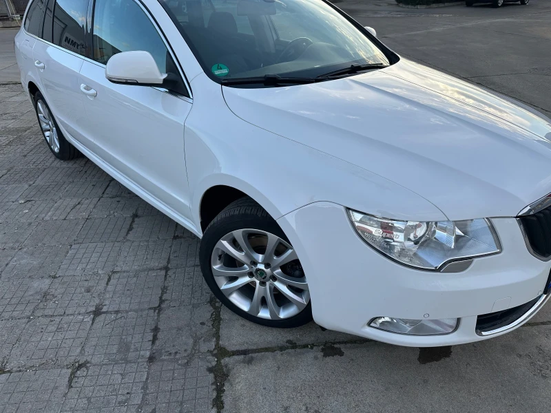 Skoda Superb 2.0 /170 кс., снимка 9 - Автомобили и джипове - 52969697