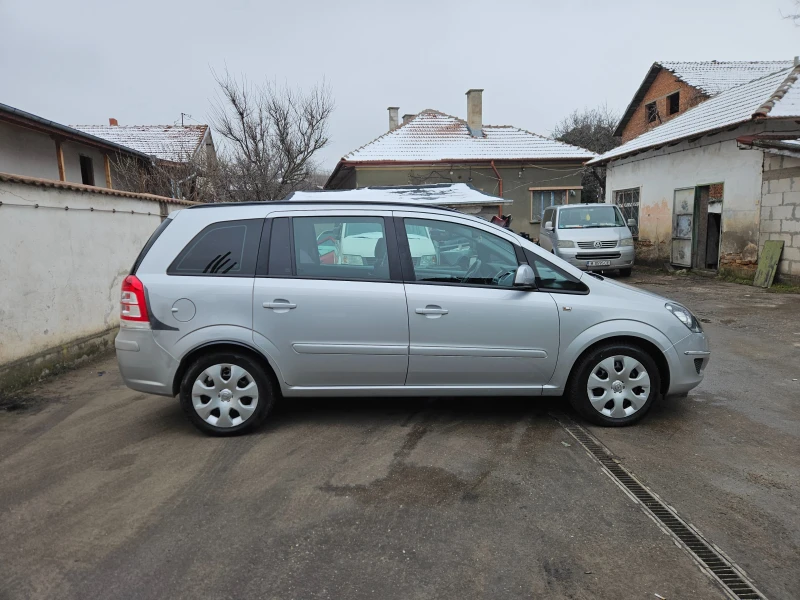 Opel Zafira 1.7CDTI 7 МЕСТА, снимка 4 - Автомобили и джипове - 53455090