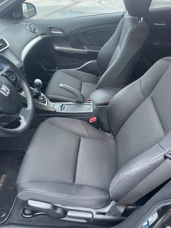 Honda Civic 1.8 i-VTEC Sport Facelift 106 000 км - изображение 8