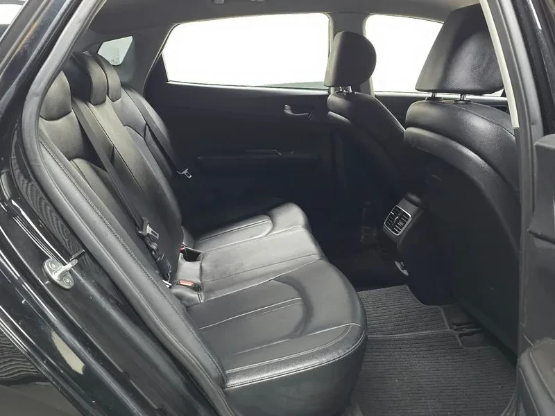 Kia K5 2.0 | Mobile.bg � ����������� 12