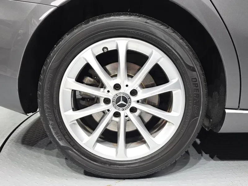 Mercedes-Benz 220 Sedan | Mobile.bg � ����������� 5