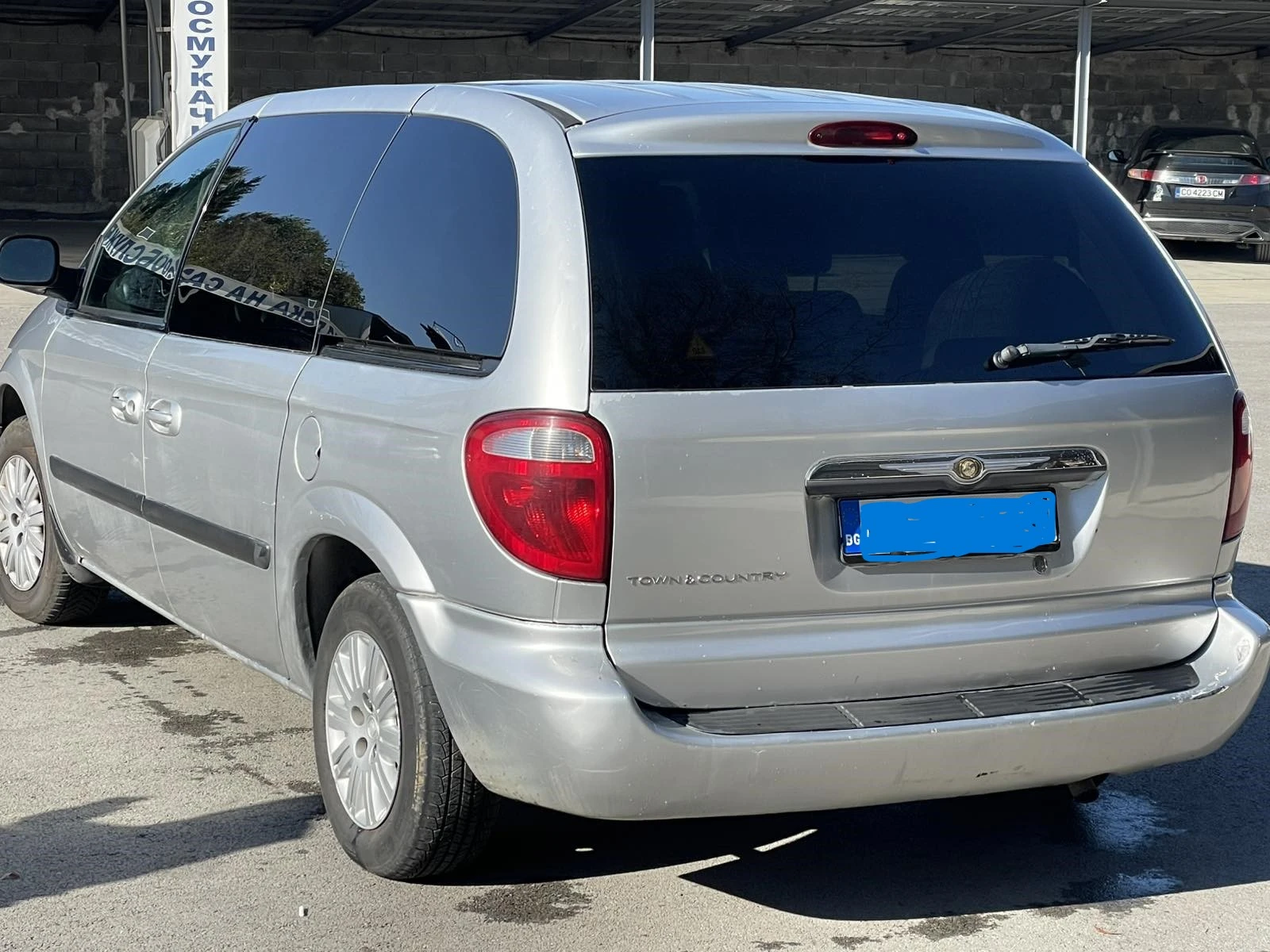 Chrysler Voyager Town and Country - изображение 3