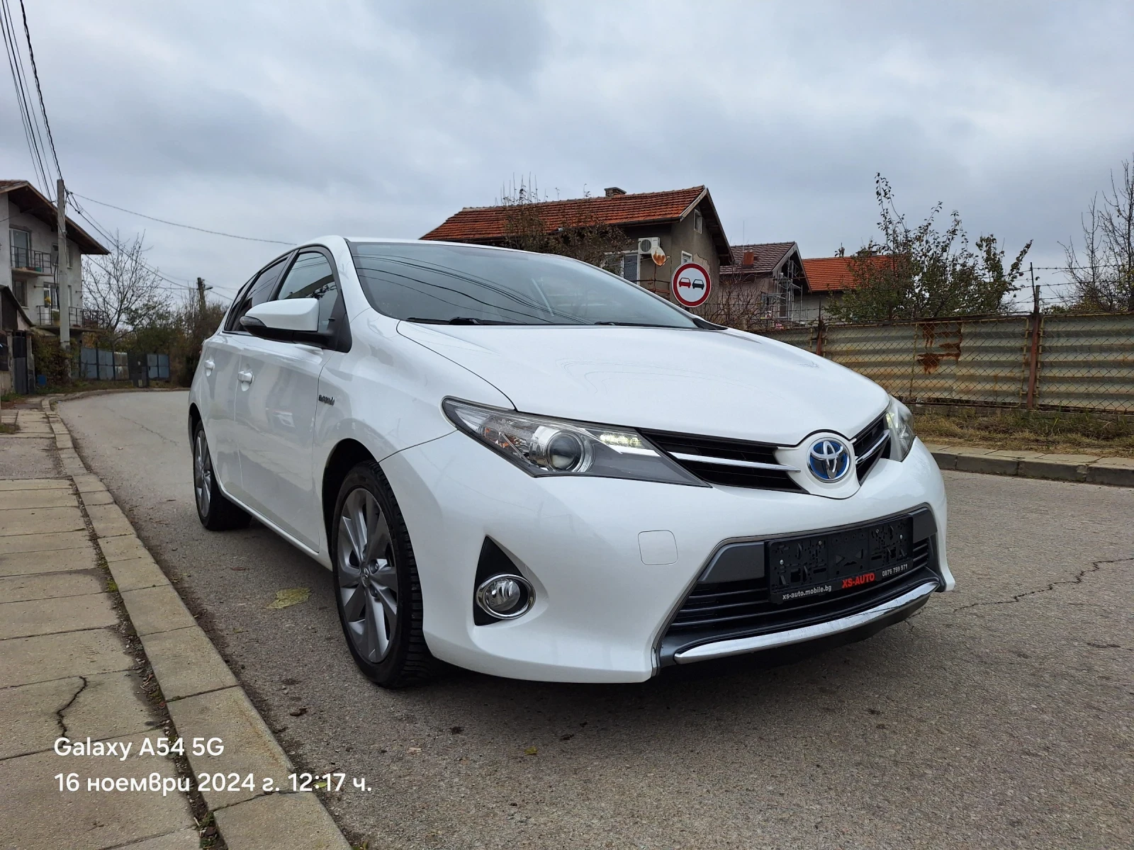 Toyota Auris 1.8 HYBRID EURO 5B - изображение 3