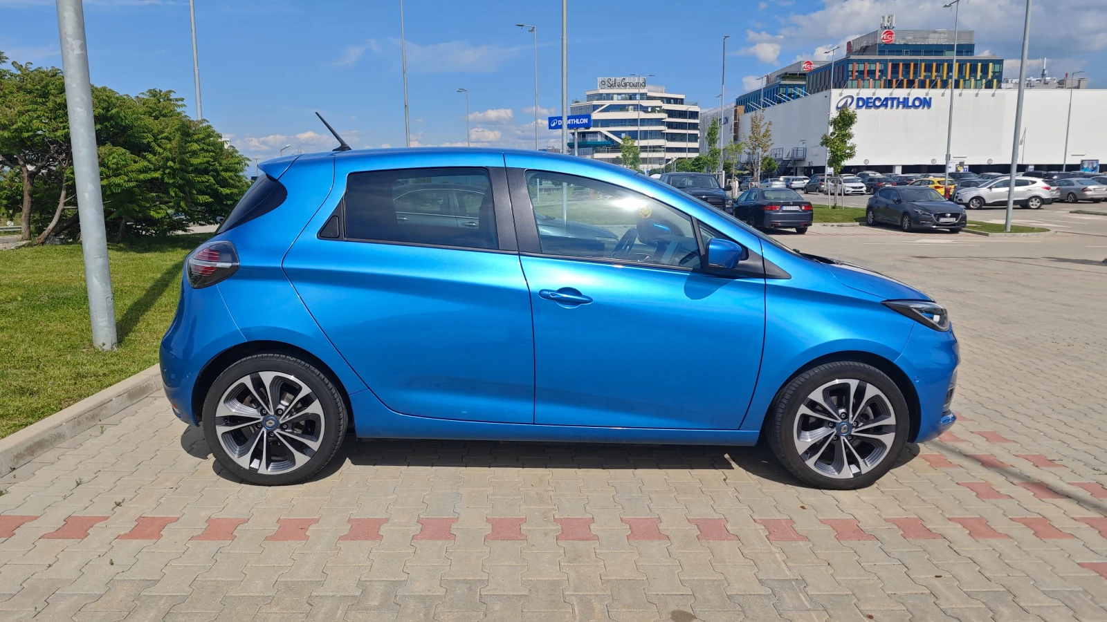 Renault Zoe 52 - изображение 5