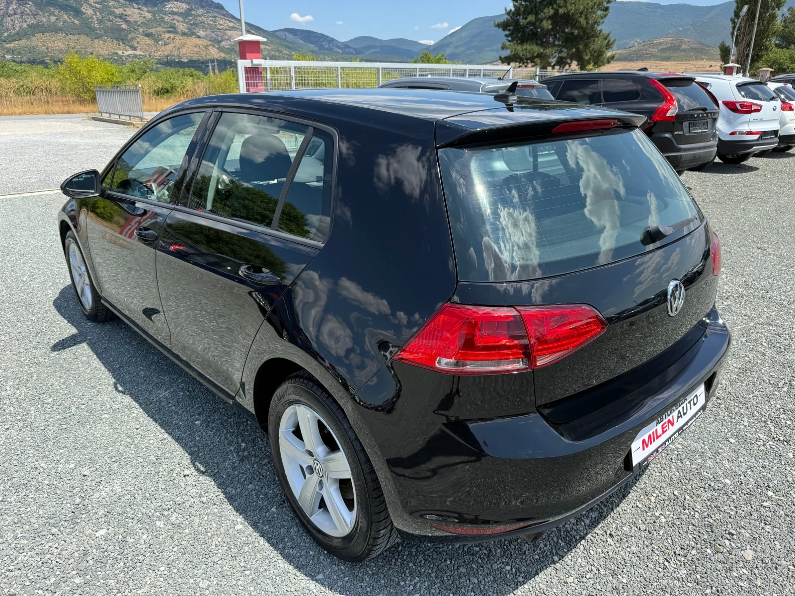 VW Golf (KATO НОВА) - изображение 8