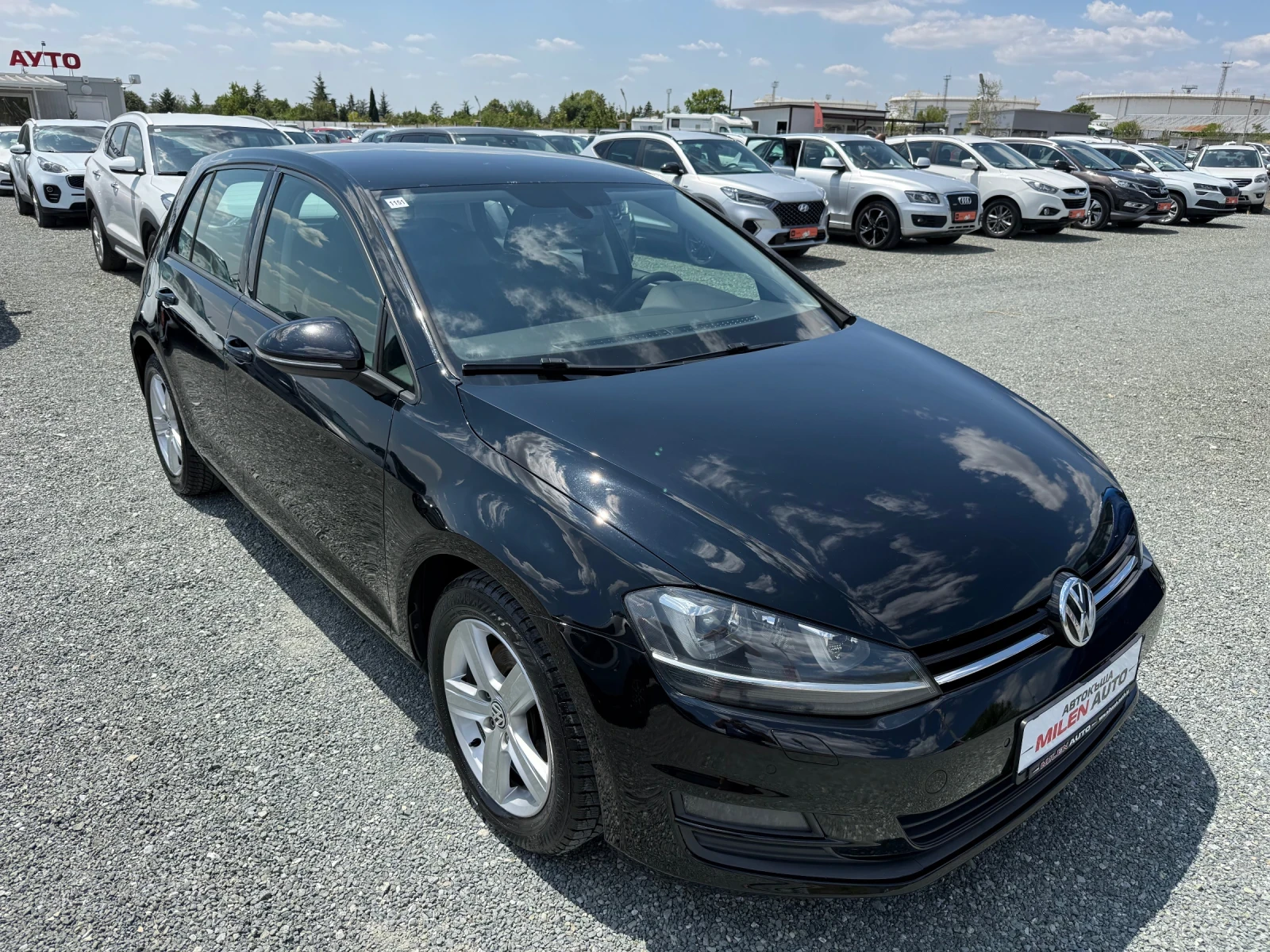 VW Golf (KATO НОВА) - изображение 3