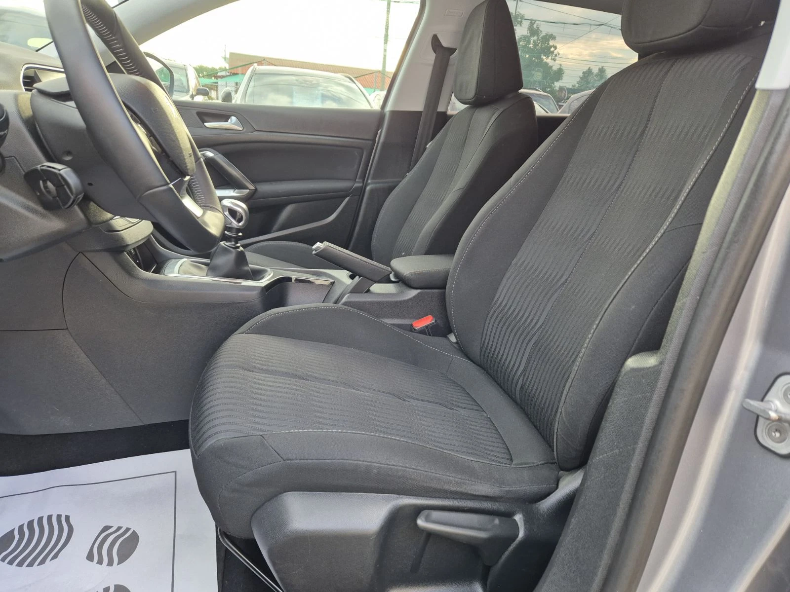 Peugeot 308 1.6HDI-EURO 6-180.000км - изображение 7