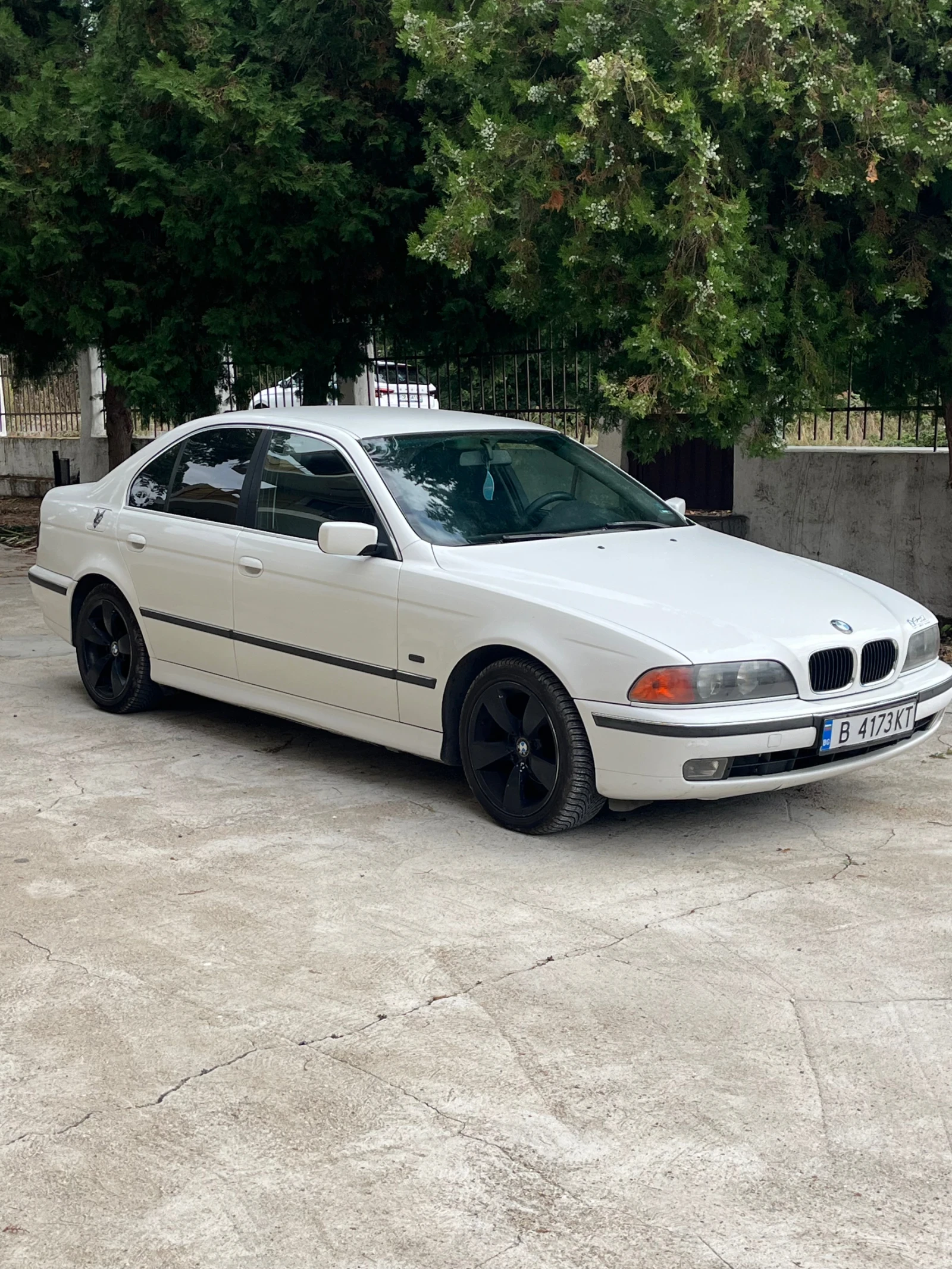 BMW 525 TDS - изображение 2