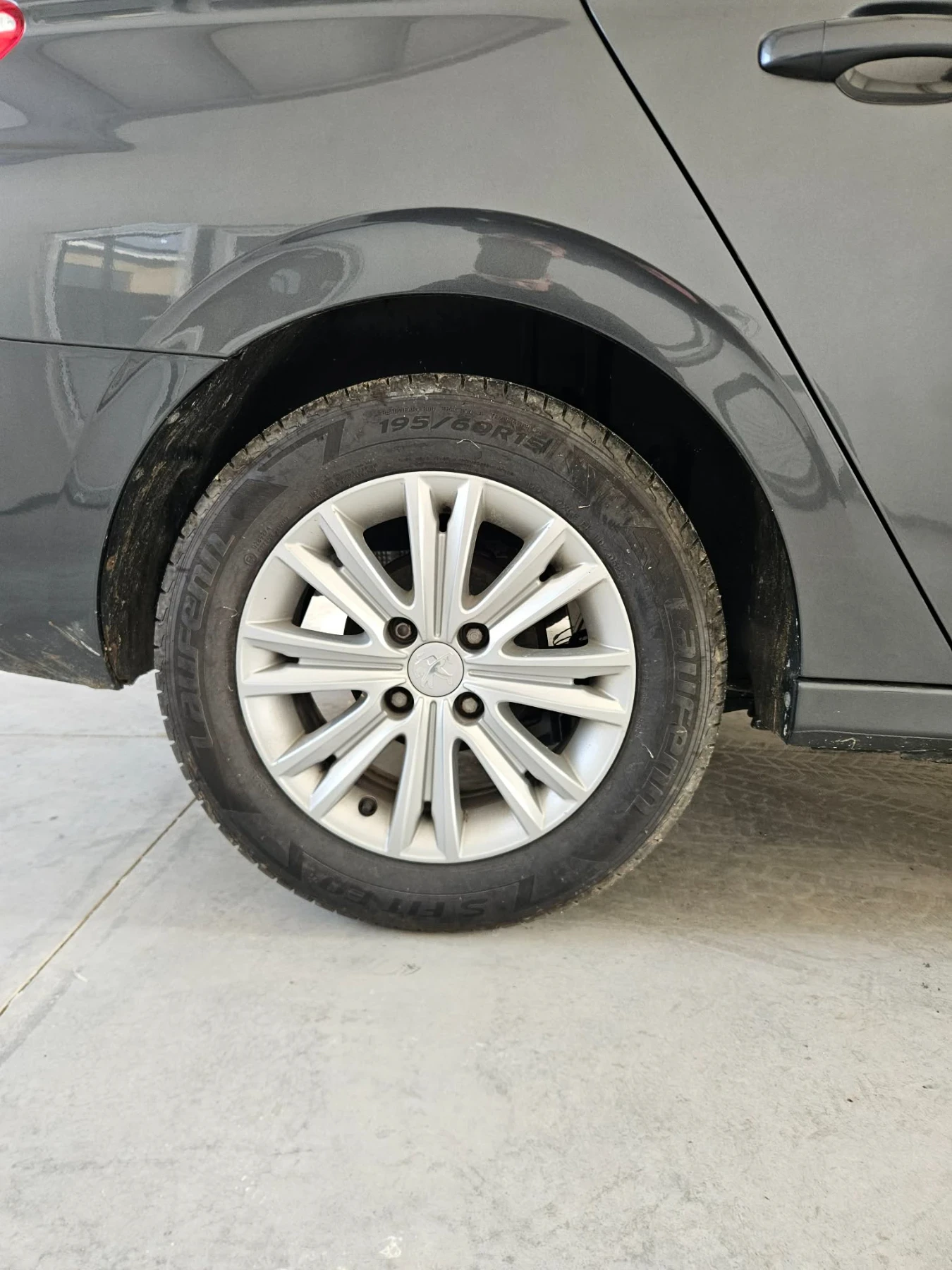 Peugeot 301  - изображение 8