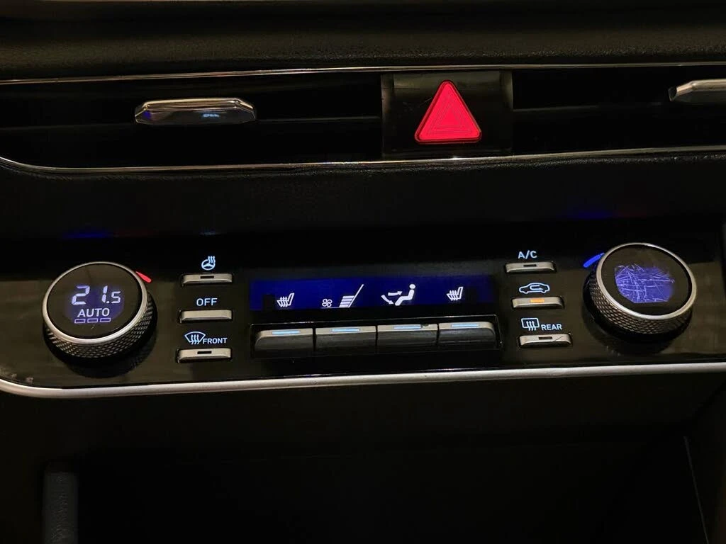 Hyundai Elantra Sport, снимка 10 - Автомобили и джипове - 53801830