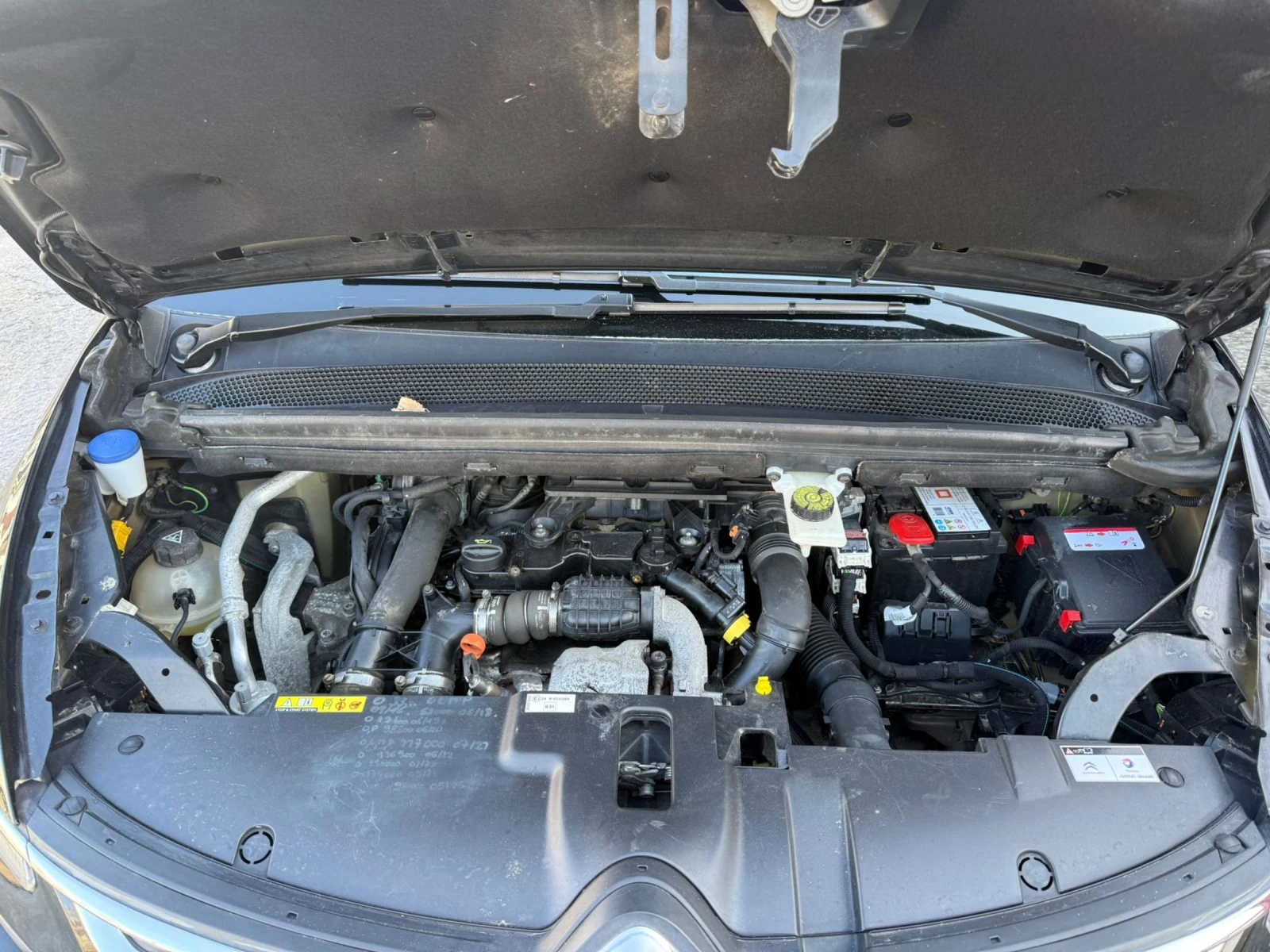 Citroen C4 Picasso, снимка 11 - Автомобили и джипове - 54038511