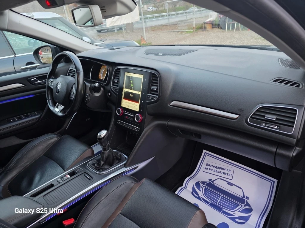 Renault Megane, снимка 8 - Автомобили и джипове - 54178087