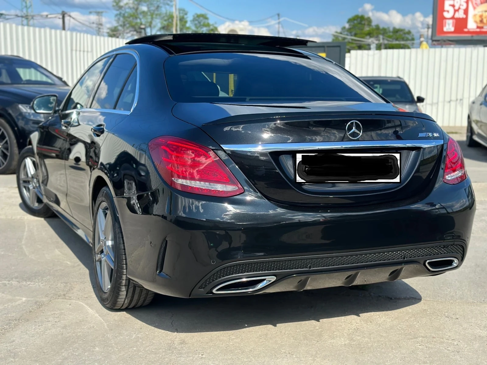 Mercedes-Benz C 250 AMG 4-MATIC 7G-TRONIC PLUS, снимка 2 - Автомобили и джипове - 54214467