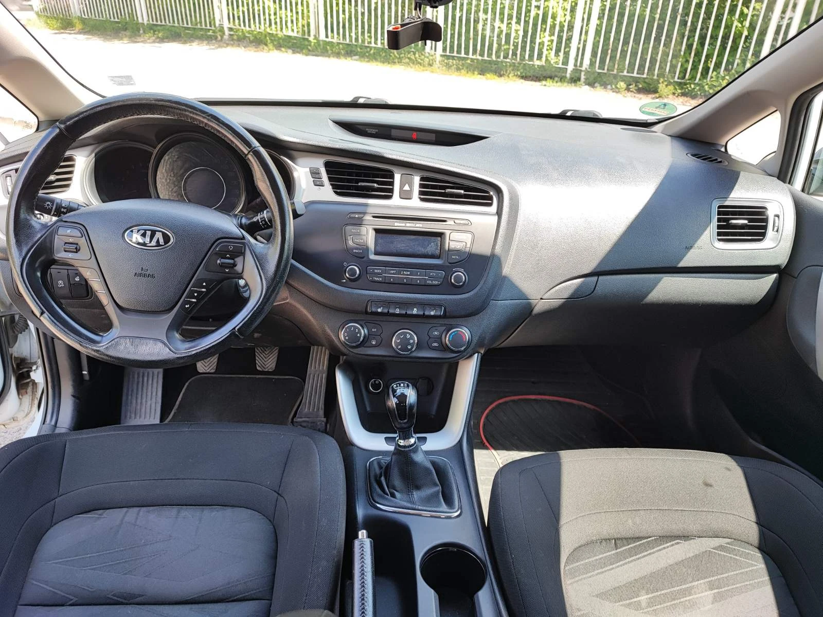 Kia Ceed, снимка 7 - Автомобили и джипове - 54456514