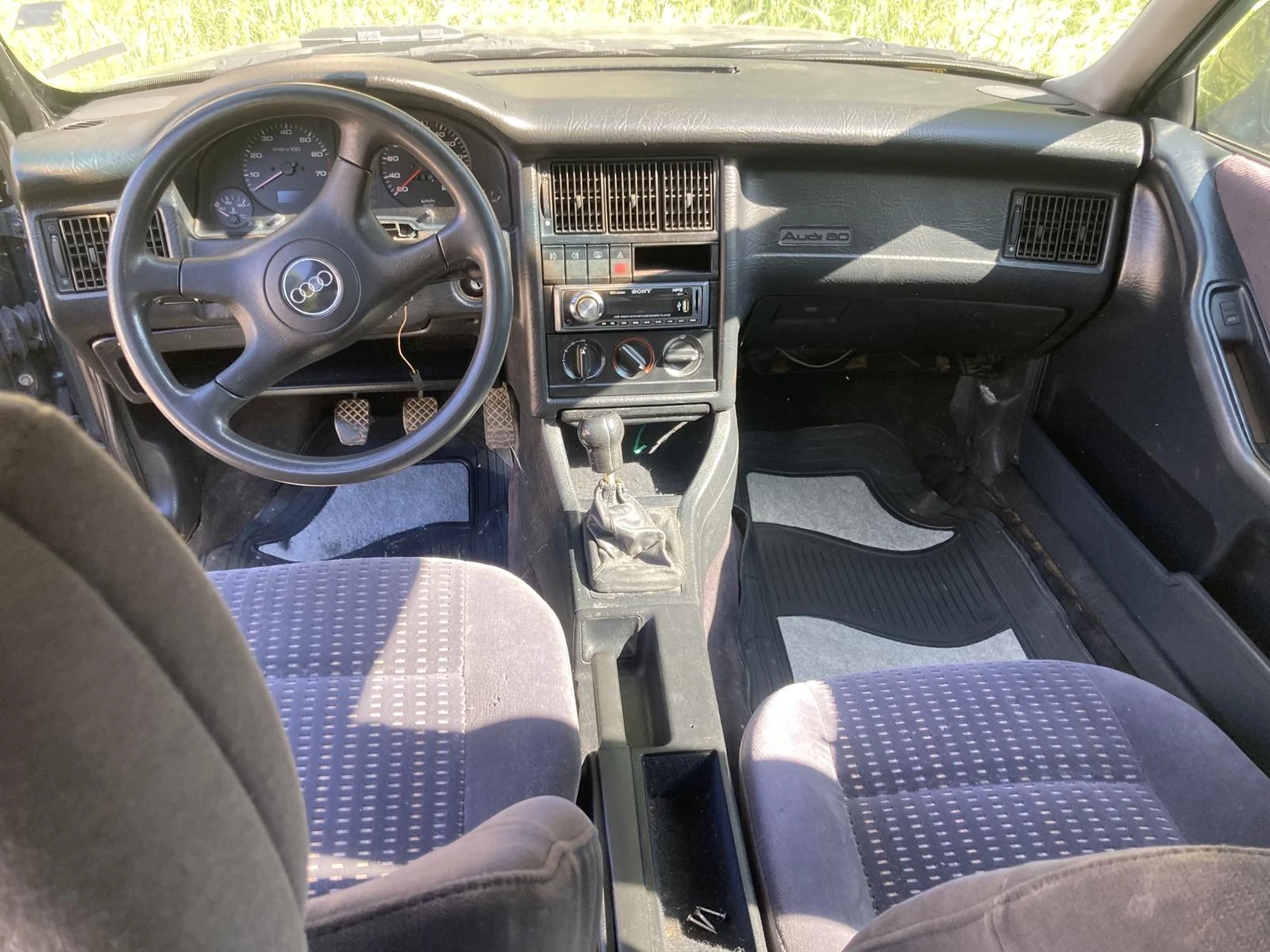 Audi 80 B4 1.6 Газ Бензин, снимка 9 - Автомобили и джипове - 54590469