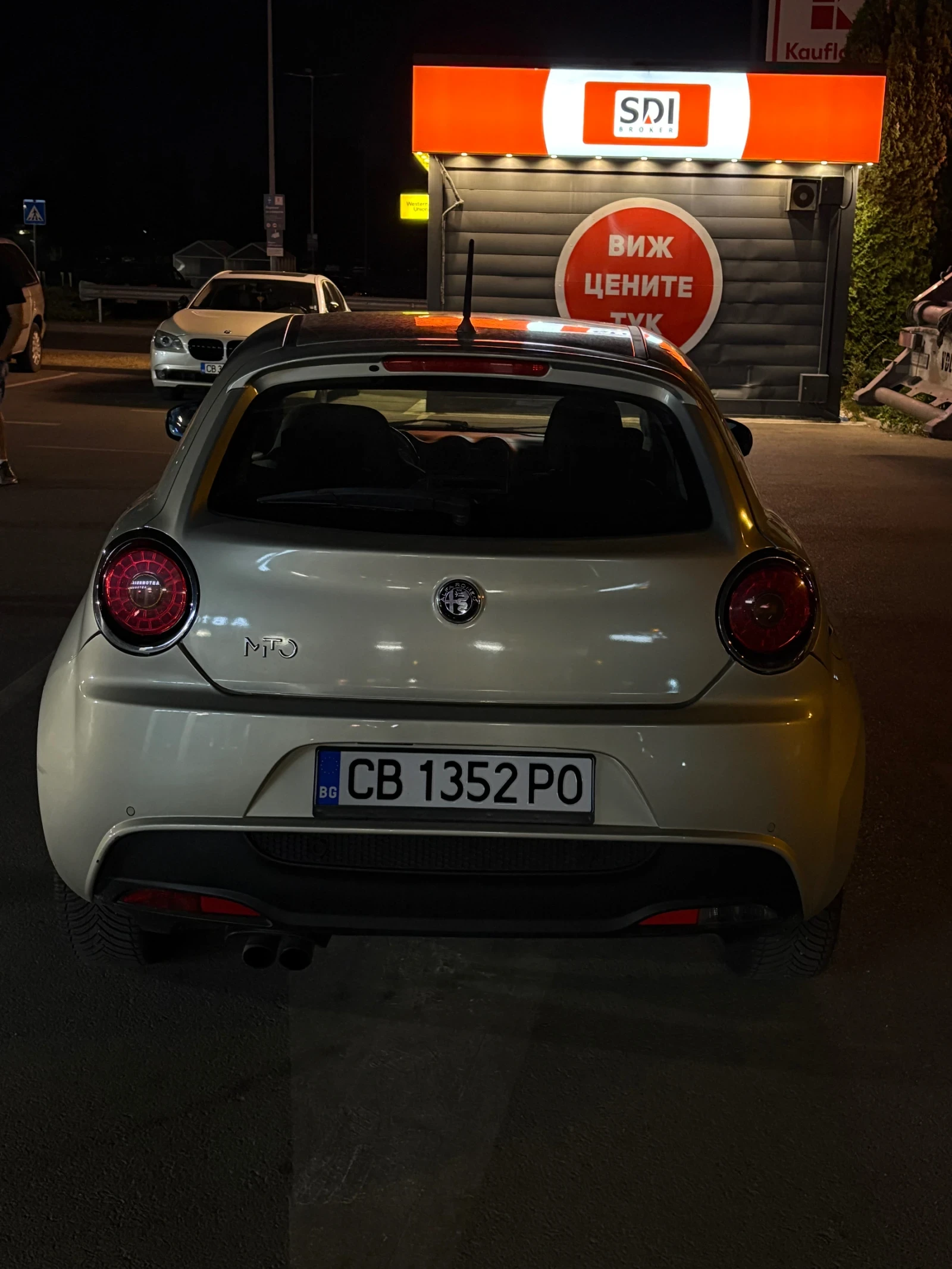 Alfa Romeo MiTo, снимка 4 - Автомобили и джипове - 54610384