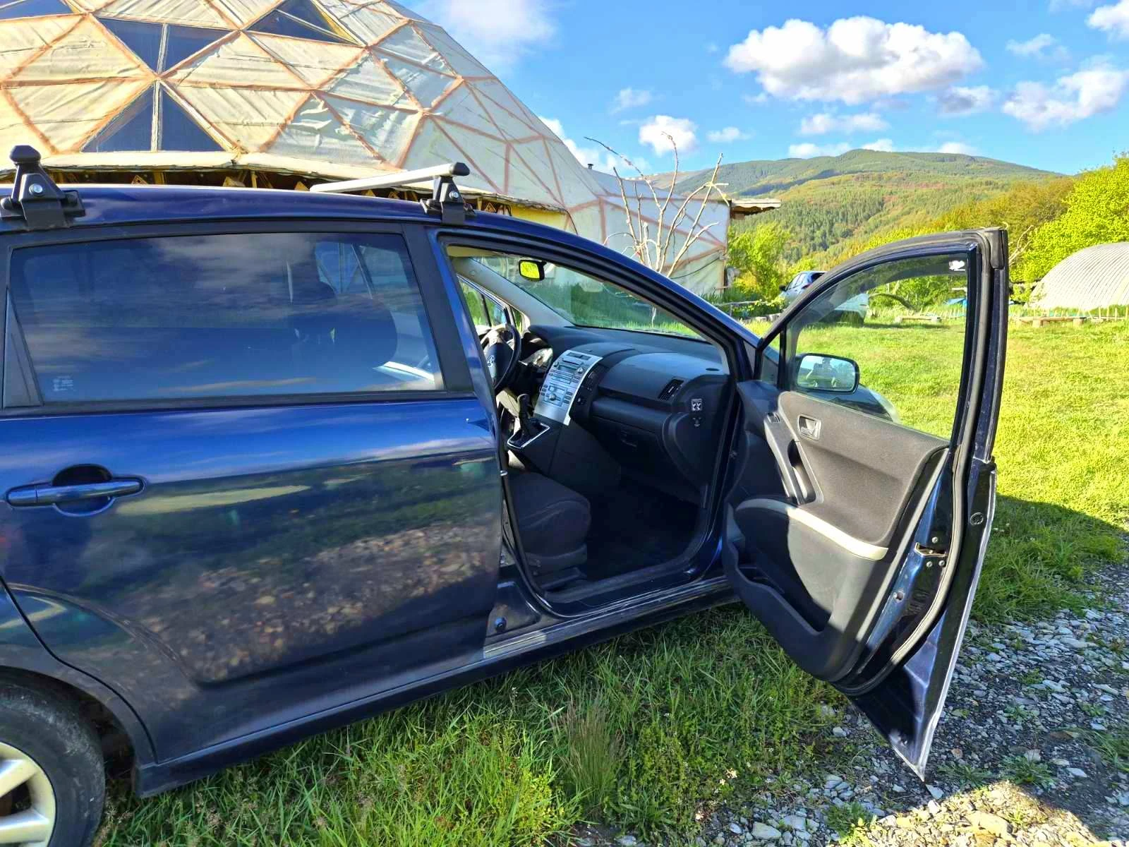 Toyota Corolla verso, снимка 14 - Автомобили и джипове - 54611077