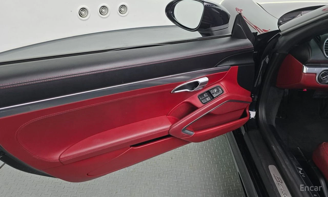 Porsche Boxster 718* 2.0* CABRIO* BOSE* КАМЕРА* ОБДУХВАНЕ* LIFT, снимка 7 - Автомобили и джипове - 54955682