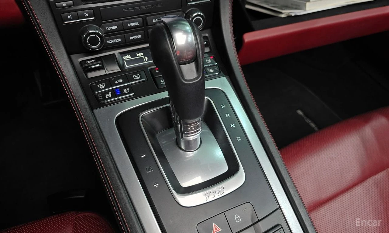Porsche Boxster 718* 2.0* CABRIO* BOSE* КАМЕРА* ОБДУХВАНЕ* LIFT, снимка 14 - Автомобили и джипове - 54955682