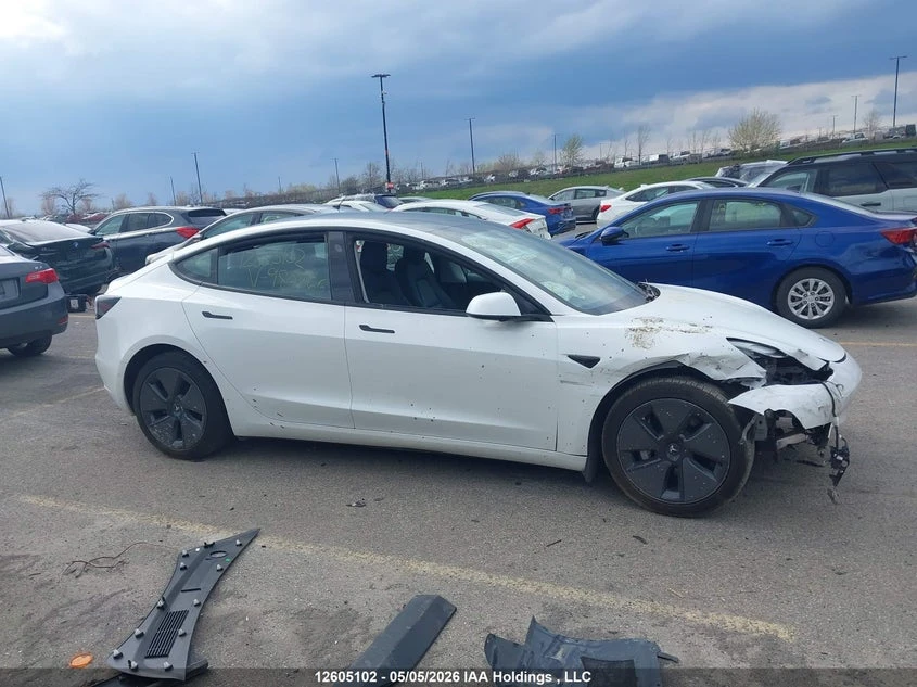 Tesla Model 3 Термопомпа, LFP, USA, снимка 12 - Автомобили и джипове - 55435203