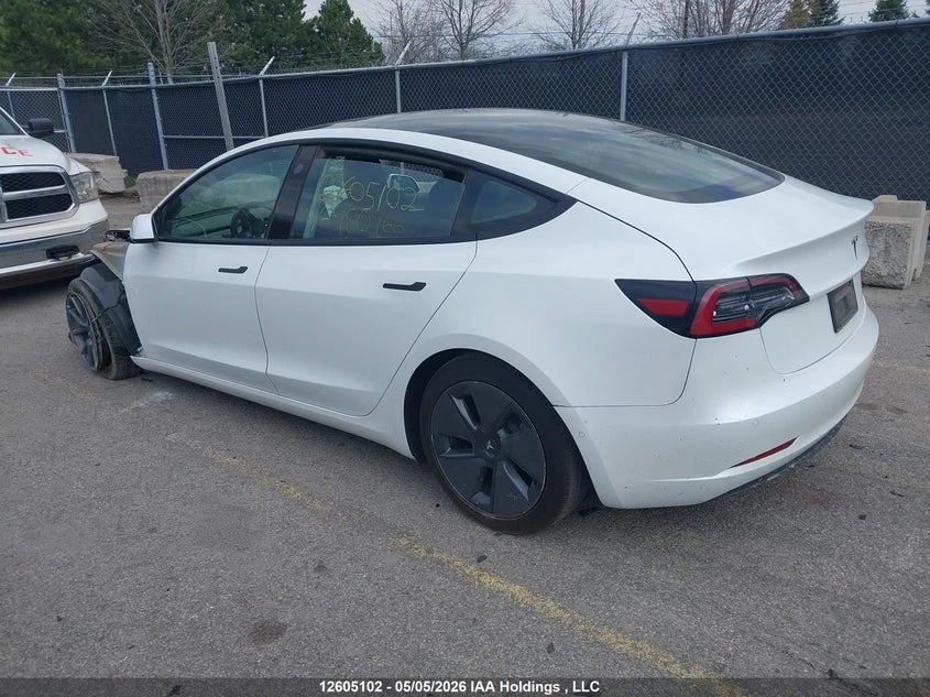 Tesla Model 3 Термопомпа, LFP, USA, снимка 6 - Автомобили и джипове - 55435203