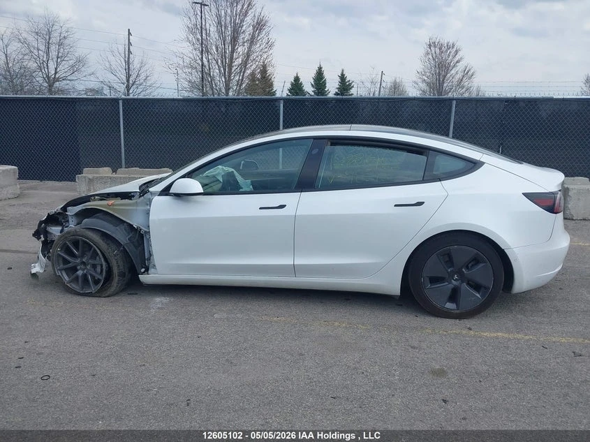 Tesla Model 3 Термопомпа, LFP, USA, снимка 13 - Автомобили и джипове - 55435203