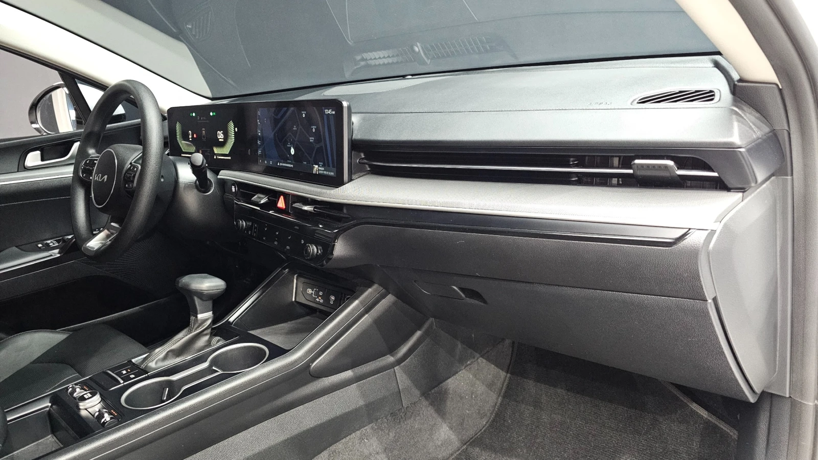 Kia K5 2.0 LPi, снимка 6 - Автомобили и джипове - 55510153