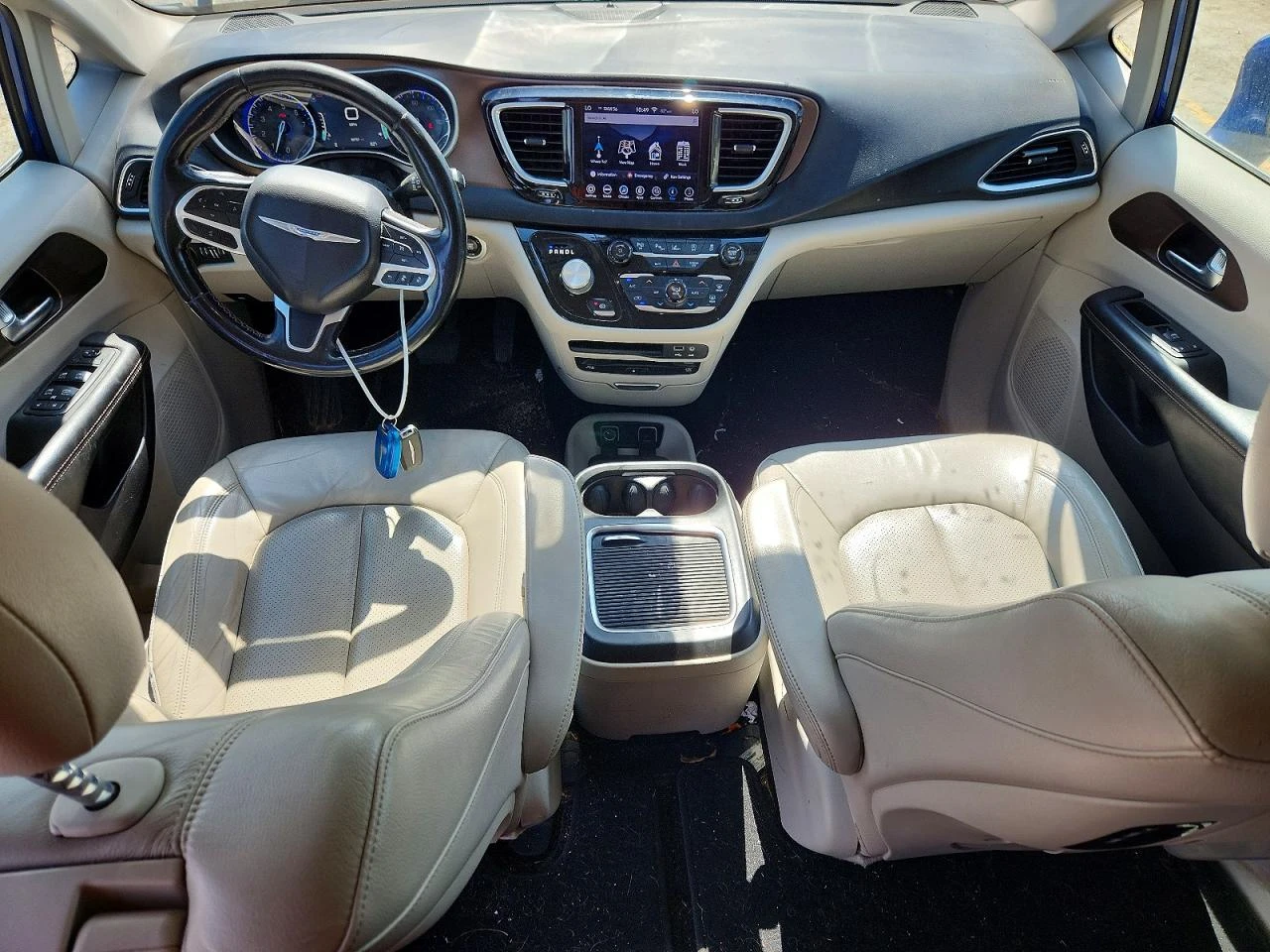 Chrysler Pacifica 3.6l Touring L Plus, снимка 8 - Автомобили и джипове - 55728812