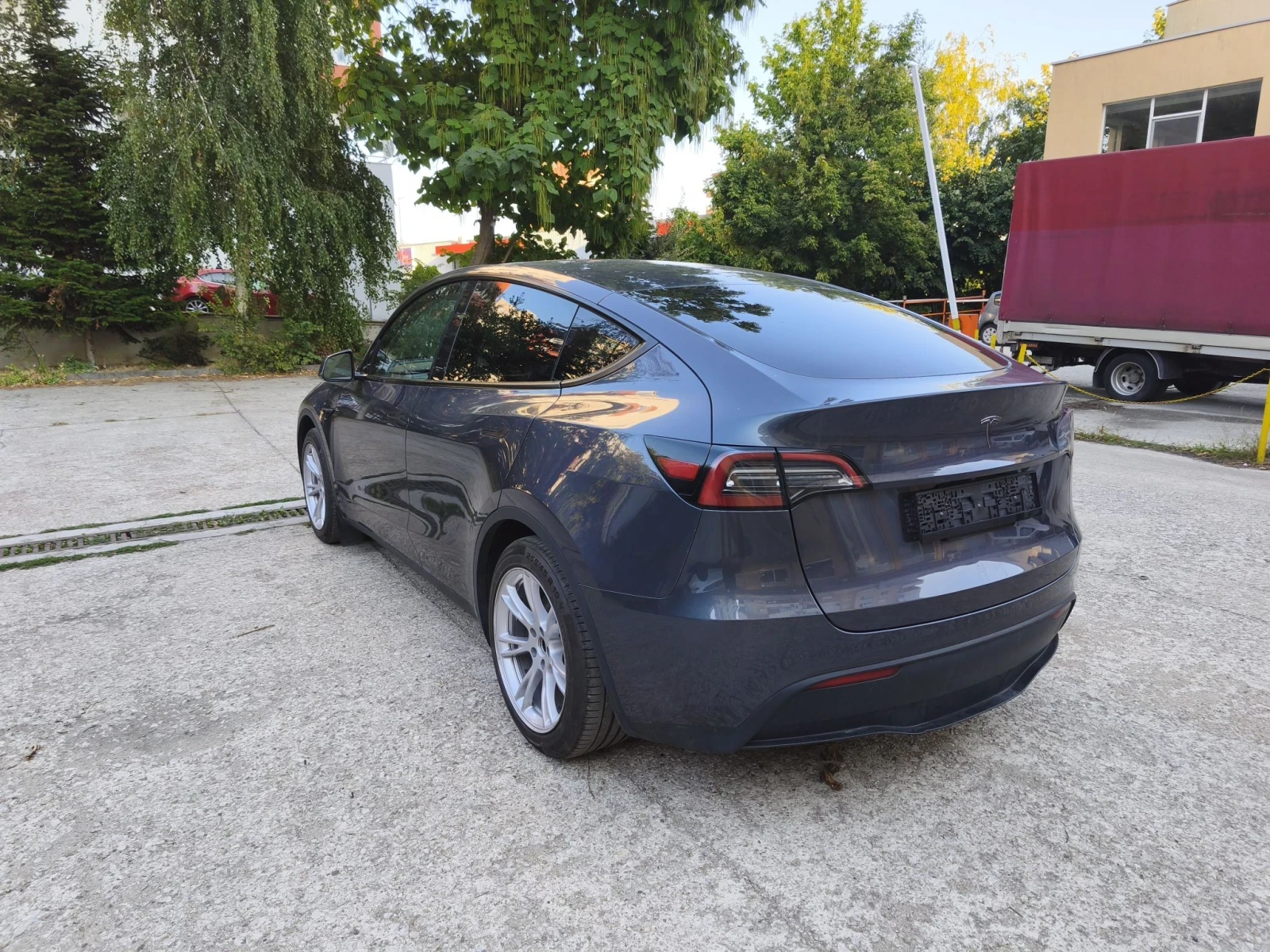 Tesla Model Y LPF, снимка 7 - Автомобили и джипове - 55900079